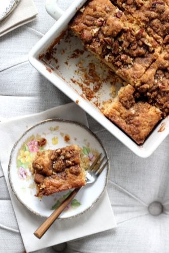 Walnut Crumb Cake